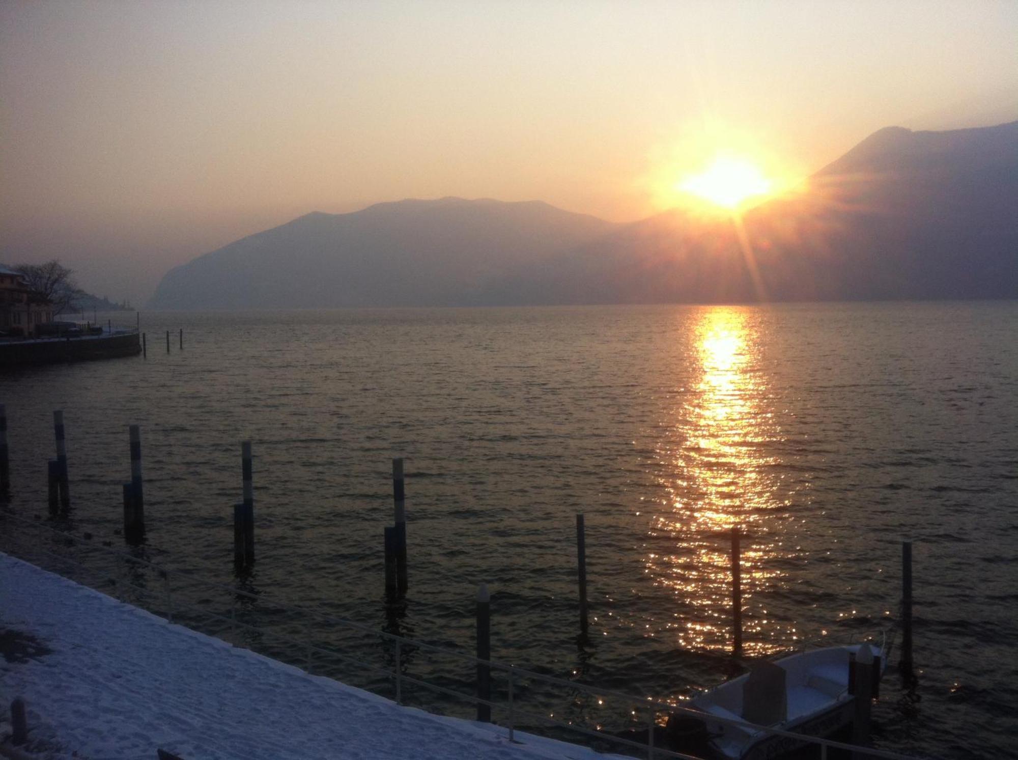 In Riva Al Lago Di Iseo Dependance Primo Piano Мароне Екстер'єр фото